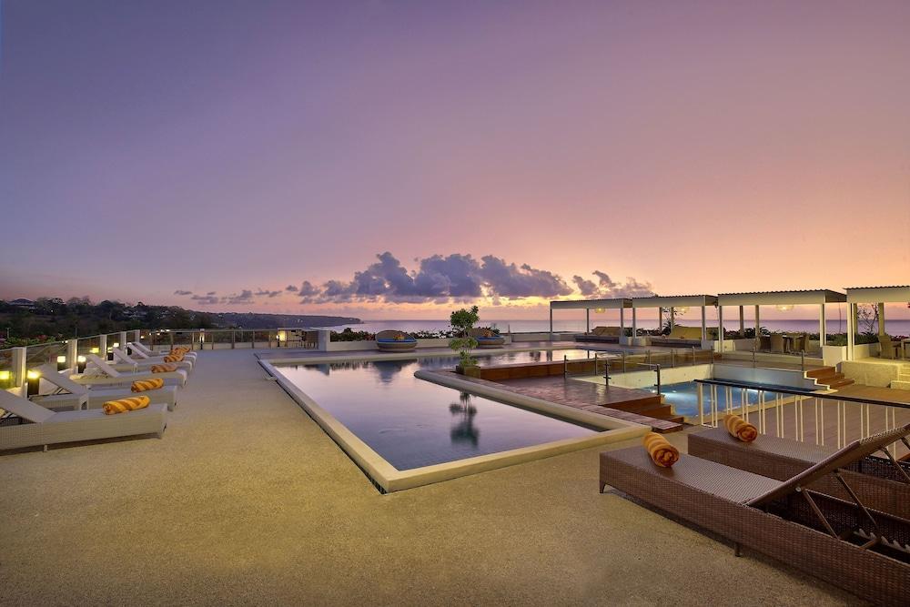 Klapa Resort Pecatu Buitenkant foto